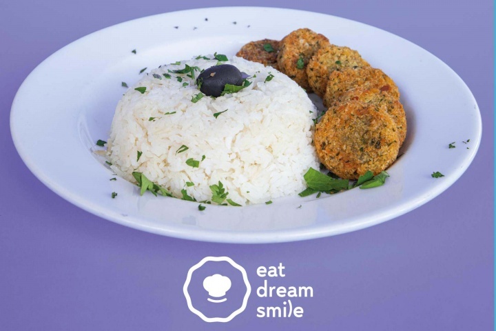 Eat Dream and Smile