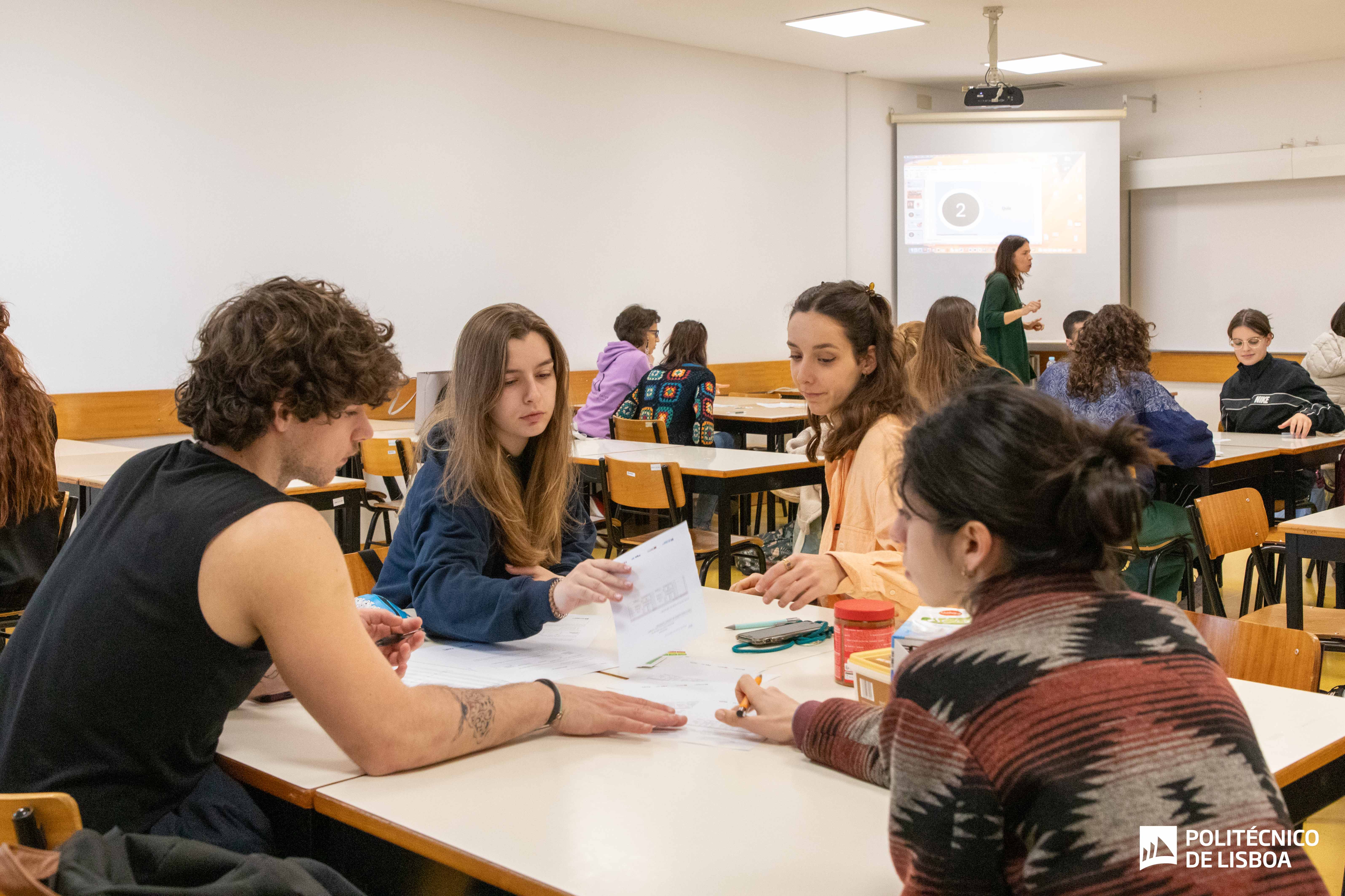 Estudantes da ESD aprendem a descodificar rótulos alimentares