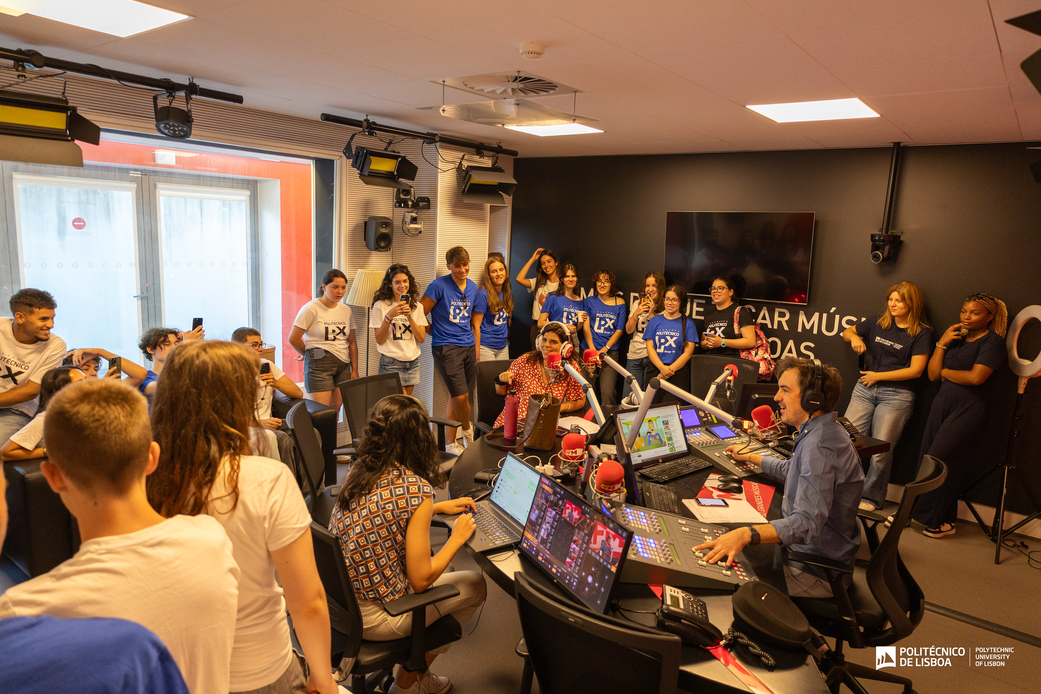 visita à radio
